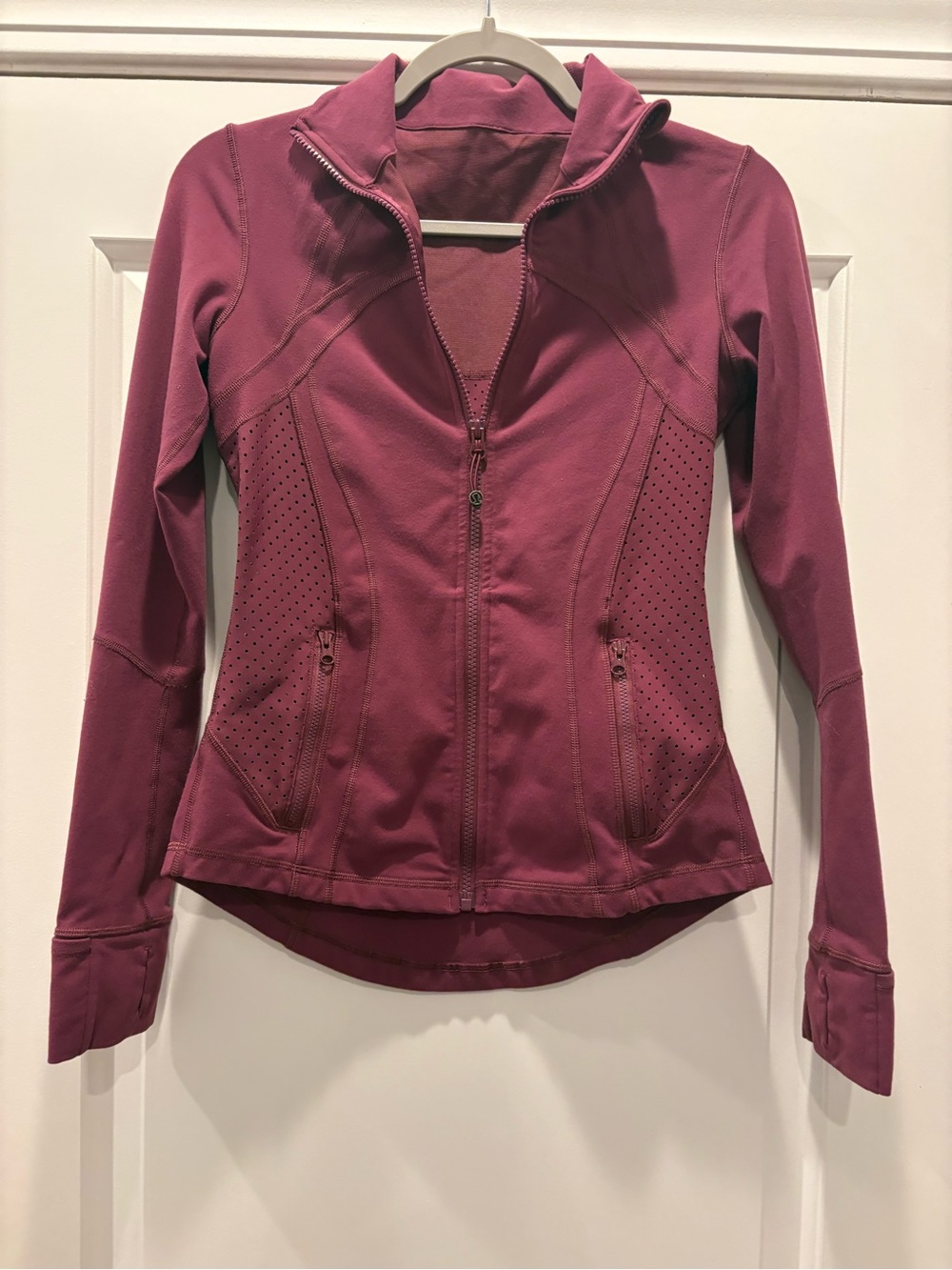 Women's Define Zip-Up Jacket - Burgundy